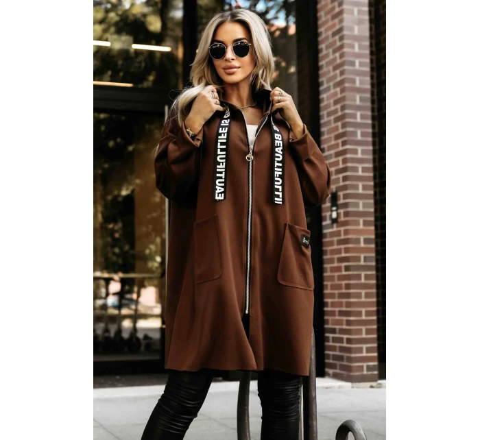 632-2 Ležérní kabát se zipem a módními detaily - čokoládový