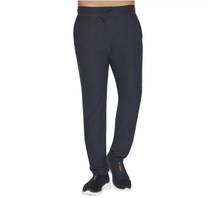 Skechers Ultra Go Lite Tapered Pant MPT108-NVY Námořnická modrá L Skechers Ultra Go Lite Tapered Pant MPT108-NVY Námořnická modrá L