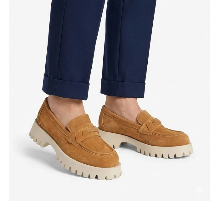 Dámské semišové kožené polobotky lords camel Filippo DP7554