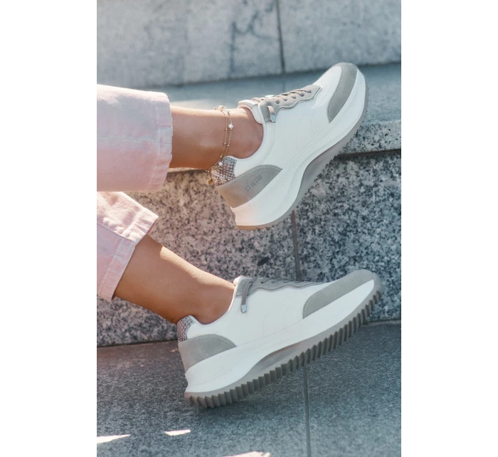 Dámské Semišové Tenisky Na Platformě Big Star RR274A344 HI-POLY SYSTEM Béžové Dámské Semišové Tenisky Na Platformě Big Star RR274A344 HI-POLY SYSTEM Béžové