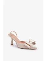 Dámské lodičky na jehlovém podpatku / Zlatá model 21083106 - Inello