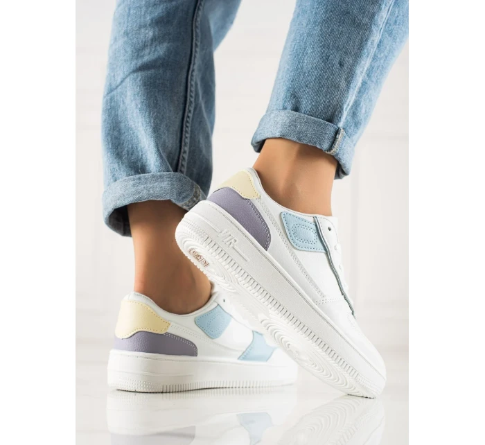 Módní  tenisky dámské bílé bez podpatku