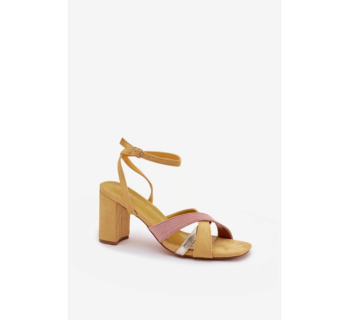 Sandály na podpatku  model 226336 Step in style