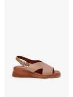 Dámské sandály na klínu z eko kůže – béžové Quilara