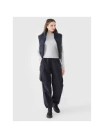 Dámské pouzdro bez rukávů se syntetickou výplní model 21438815 - 4F Dámské pouzdro bez rukávů se syntetickou výplní model 21438815 - 4F