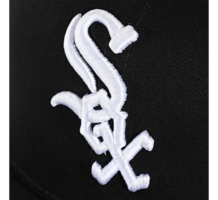 Kšiltovka Chicago Sox model 21813328 černá sportovní - New Era Kšiltovka Chicago Sox model 21813328 černá sportovní - New Era