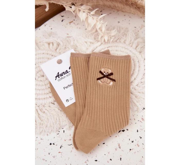 Dámské bavlněné žebrované ponožky s medvídkem – světle hnědé