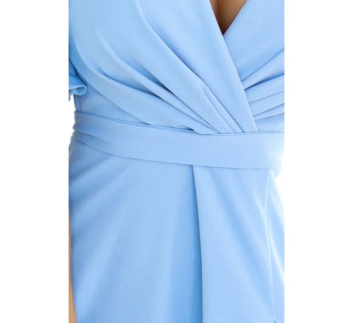 dlouhé šaty s rozparkem na rukávy a výstřihem model 20959370 - numoco dlouhé šaty s rozparkem na rukávy a výstřihem model 20959370 - numoco