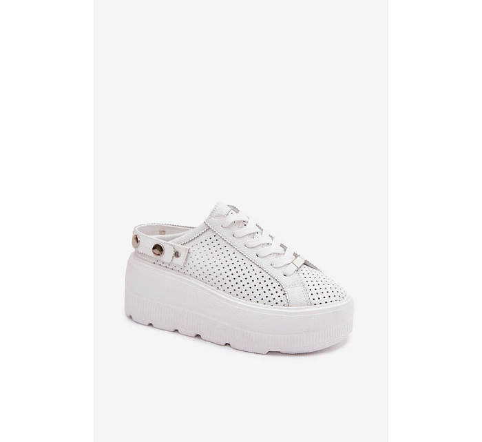 Kožené Ažurové Dámské Tenisky Na Platformě S Páskem Na Patě D&A LR61-7088 Bílé