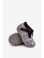 Pohodlné dětské pantofle Šedé model 21662294 - Befado Pohodlné dětské pantofle Šedé model 21662294 - Befado