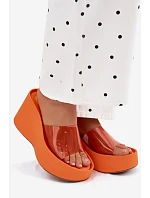 Dámské nazouváky na platformě s průhledným páskem Oranžové Zolretia Dámské nazouváky na platformě s průhledným páskem Oranžové Zolretia