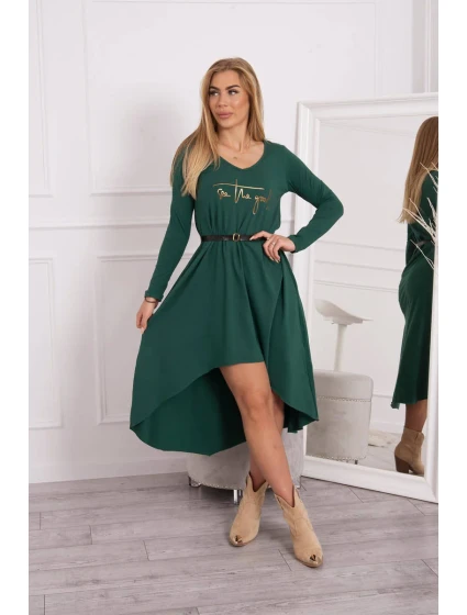 Šaty s ozdobným páskem a nápisem tmavě zelené Šaty s ozdobným páskem a nápisem tmavě zelené