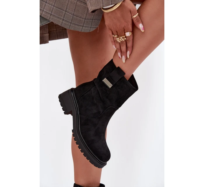 Zateplené dámské kotníkové boty na nízkém podpatku černé model 21708214 - Boto