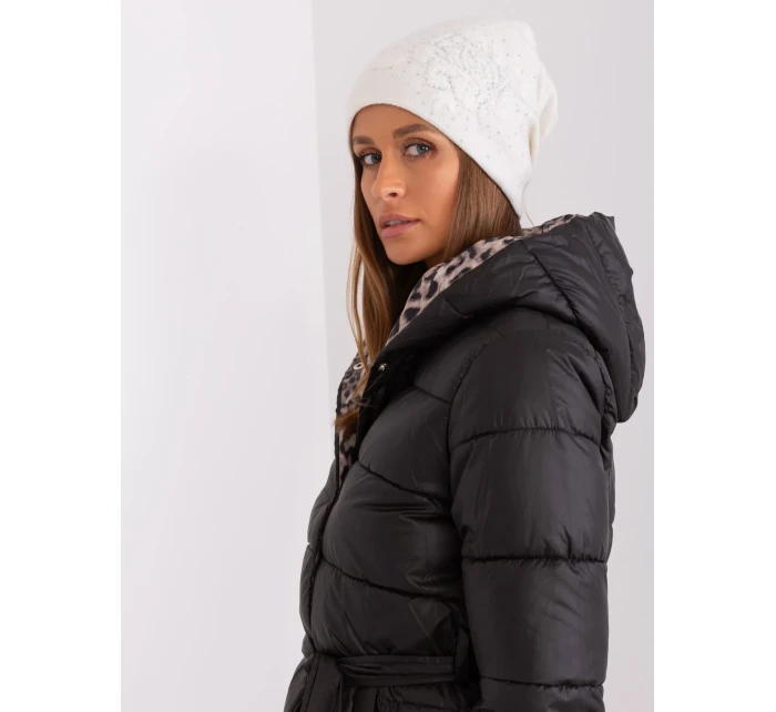 AT CZ 23250 cap.61P ecru