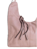 Světle růžová taška přes rameno s nastavitelným popruhem
