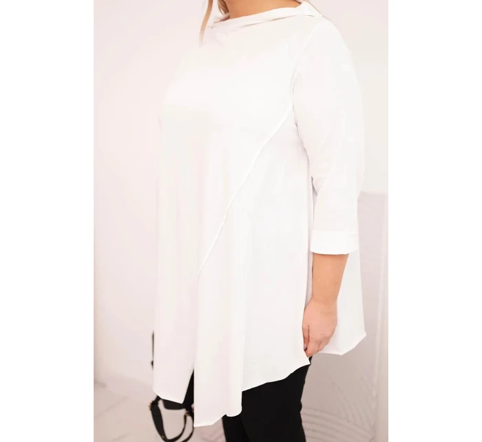 Dámská bavlněná blůza Plus Size asymetrická s ohrnovacími rukávy bílá Dámská bavlněná blůza Plus Size asymetrická s ohrnovacími rukávy bílá