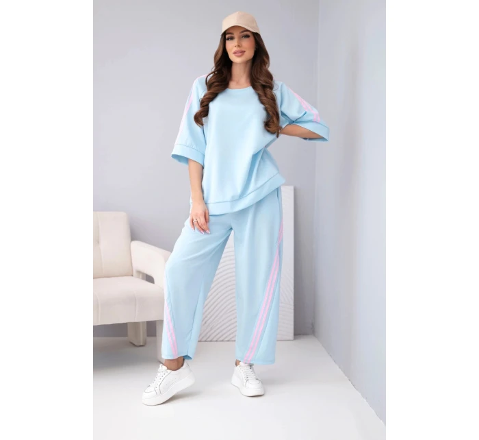 Dámský máslový komplet z model 22015426 mikina a kalhoty s lampasy modrý - K-Fashion Dámský máslový komplet z model 22015426 mikina a kalhoty s lampasy modrý - K-Fashion