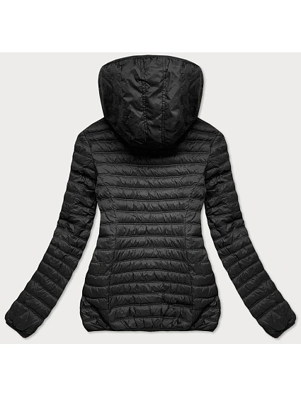 Černá prošívaná dámská bunda s kapucí model 16149296 - 6&8 Fashion Černá prošívaná dámská bunda s kapucí model 16149296 - 6&8 Fashion