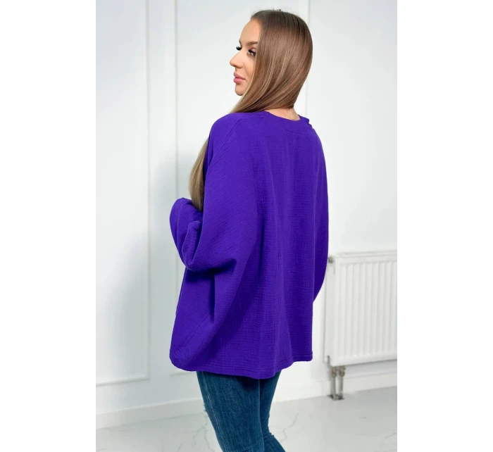 Mušelínová halenka s ohrnutými rukávy tmavě fialová