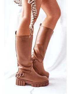 Vysoké hnědé boty s model 21561024 - Boto