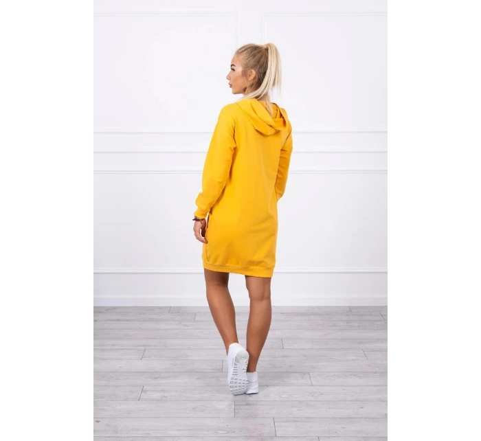 Šaty s kapucí hořčicové
