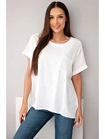 Dámská bavlněná oversize halenka s kapsou a model 22214673 bílá - K-Fashion Dámská bavlněná oversize halenka s kapsou a model 22214673 bílá - K-Fashion