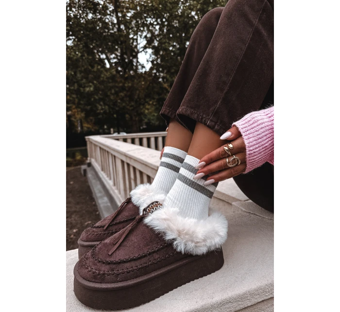 Dámské sněhule s kožíškem na platformě čokoládové model 21714860 - Boto Dámské sněhule s kožíškem na platformě čokoládové model 21714860 - Boto