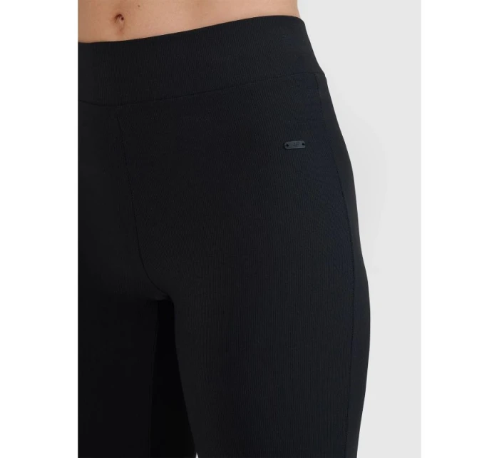 Dámské rychleschnoucí tréninkové kalhoty 4F 4FRSS25TFTRF1037-20S dámské Dámské rychleschnoucí tréninkové kalhoty 4F 4FRSS25TFTRF1037-20S dámské