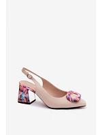 Dámské sandály na podpatku s sponou  Béžové model 22126244 - VINCEZA