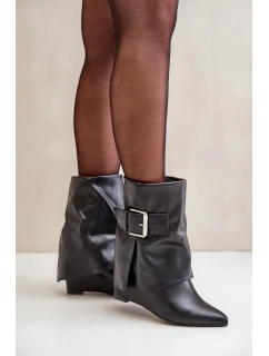 Boty Na Klínu S Svrškem A Přezkou Černé model 21679515 - Boto