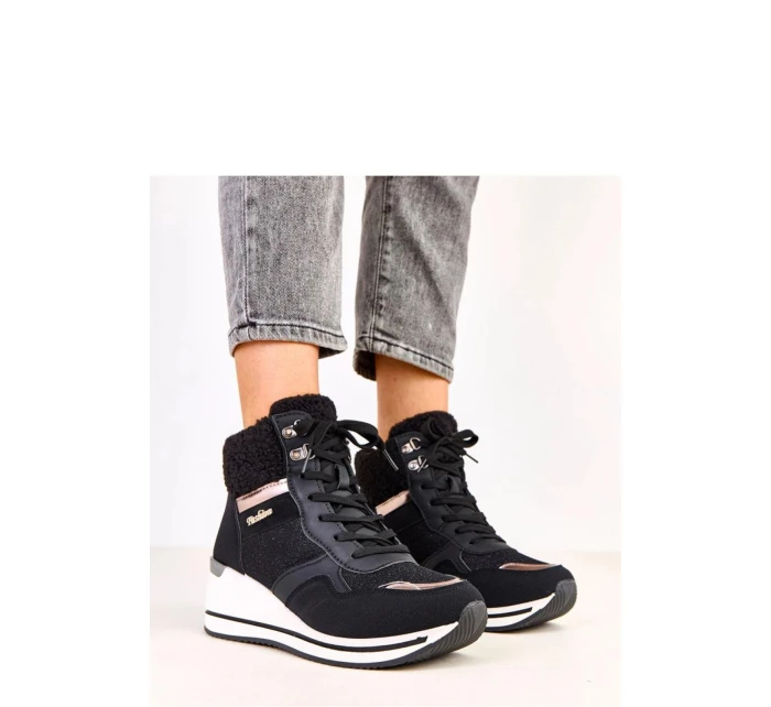 Dámské sněhule model 21935235 černé Solea - SWEET SHOES