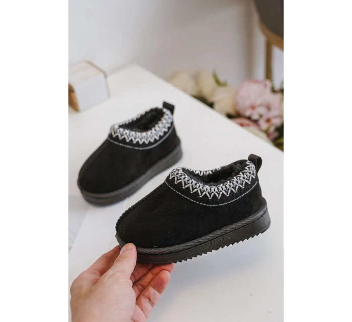 Sněhule Kotníkové Dětské Na Platformě Zateplené Kožíškem Černé Vilabria Sněhule Kotníkové Dětské Na Platformě Zateplené Kožíškem Černé Vilabria