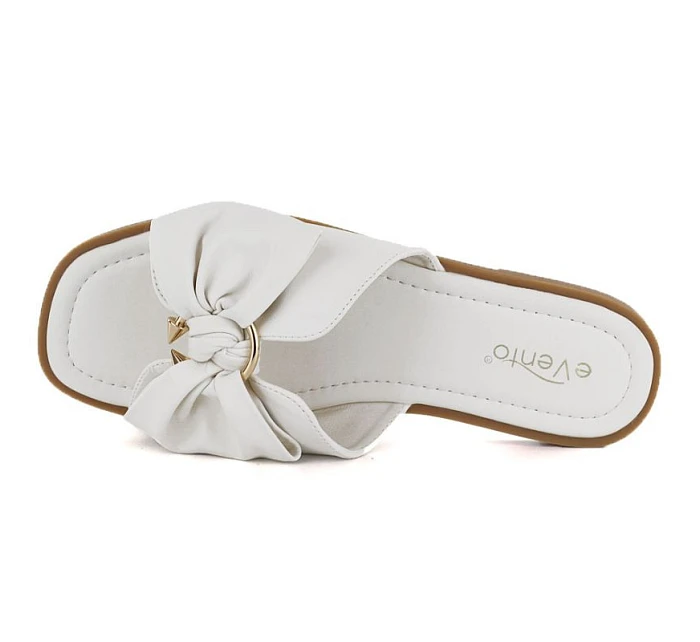 Dámské ploché žabky s mašlí bílé eVento 5479