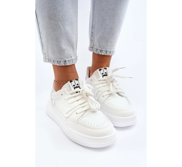 Dámské tenisky z ekokože bílé model 21648820 - Boto