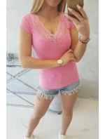 Halenka s krajkovým výstřihem světle růžová