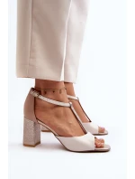 Kožené sandály na podpatku Laura Messi 2759 béžové Kožené sandály na podpatku Laura Messi 2759 béžové