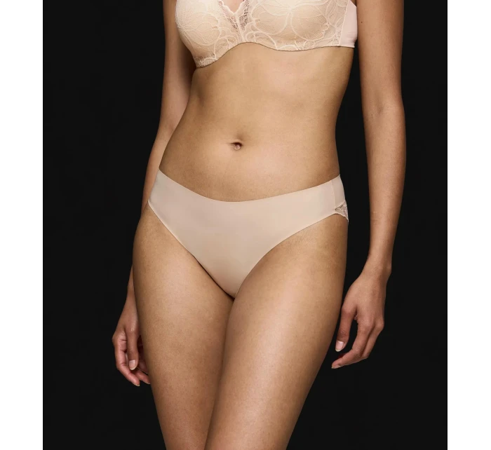 Dámské kalhotky Body Make-Up Illusion Lace Highleg Tai - BROWN - sv. hnědé 00NZ - TRIUMPH Dámské kalhotky Body Make-Up Illusion Lace Highleg Tai - BROWN - sv. hnědé 00NZ - TRIUMPH