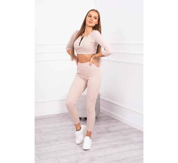 Pruhovaný komplet krátký top světle béžový Pruhovaný komplet krátký top světle béžový