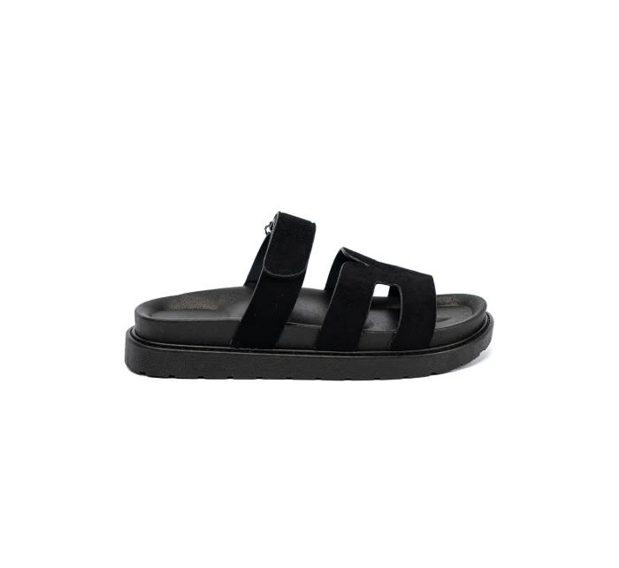 Praktické  nazouváky černé dámské platforma