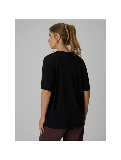 Dámské volné tričko s model 22541566 - 4F Dámské volné tričko s model 22541566 - 4F