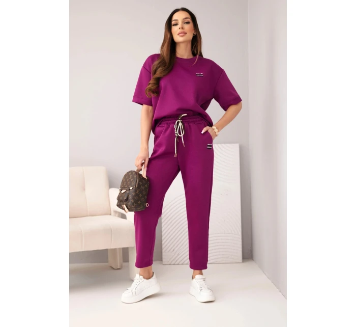 Dámský komplet viskózový máslo s krátkým rukávem a kalhotami s ohrnutým nohavicí tmavě fialový