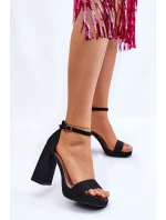 Lesklé Sandály Na Podpatku Černá model 21607019 - Boto Lesklé Sandály Na Podpatku Černá model 21607019 - Boto