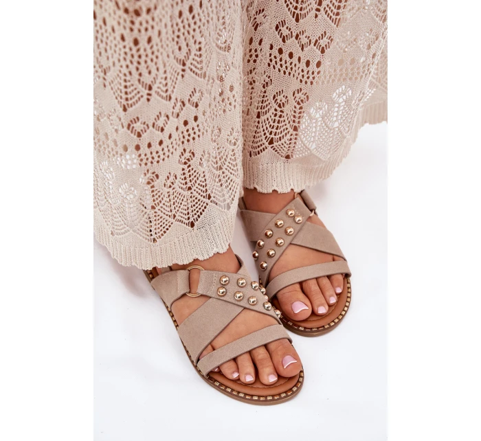 Dámské Sandály Na Plochém Podpatku Se Zlatými Hroty Béžové Zanira Dámské Sandály Na Plochém Podpatku Se Zlatými Hroty Béžové Zanira