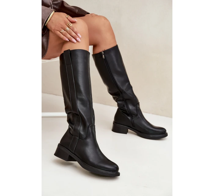 Dámské Černé Boty Na Nízkém Podpatku model 21704732 - Boto