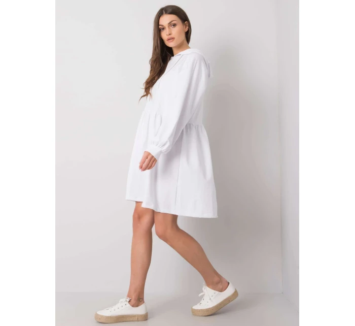 Šaty RV SK model 20555156 bílé - FPrice Šaty RV SK model 20555156 bílé - FPrice