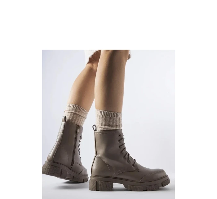 Boty model 205063 Solea Boty model 205063 Solea