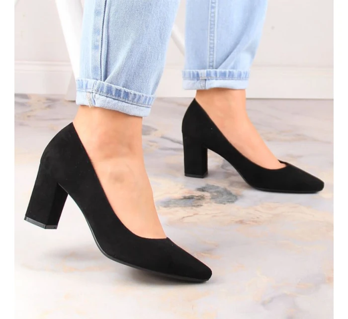 Sergio Leone W SK403A černé semišové lodičky na jehlovém podpatku