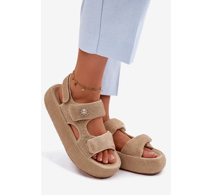 Ozdobené dámské sandály na platformě GOE TT2N4101 béžové