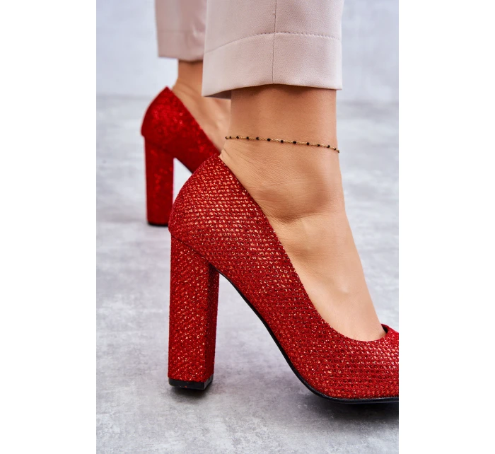 Lesklé lodičky Na Podpatku model 21607451 - Boto Lesklé lodičky Na Podpatku model 21607451 - Boto