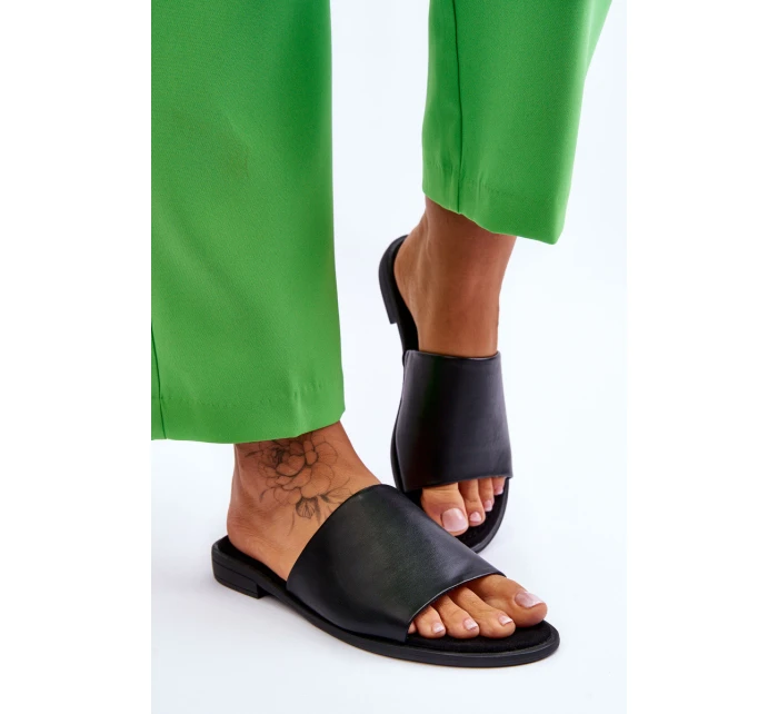 Dámské kožené hladké pantofle černe Cerise Dámské kožené hladké pantofle černe Cerise